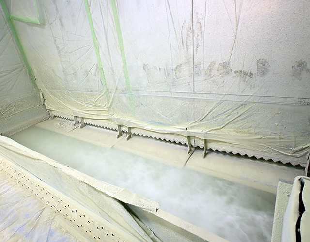 薬液投入後の全面水槽