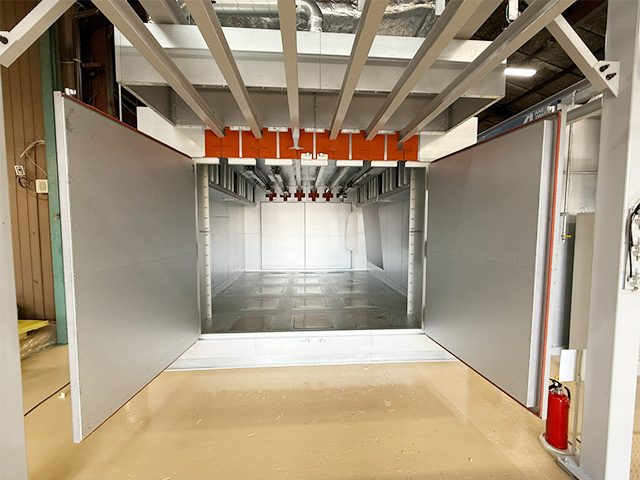 粉体塗装にも対応できる高温対応乾燥炉