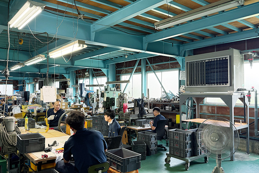 組立作業場
